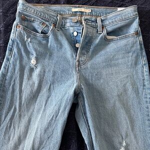 Levi Wedgie Jeans 28